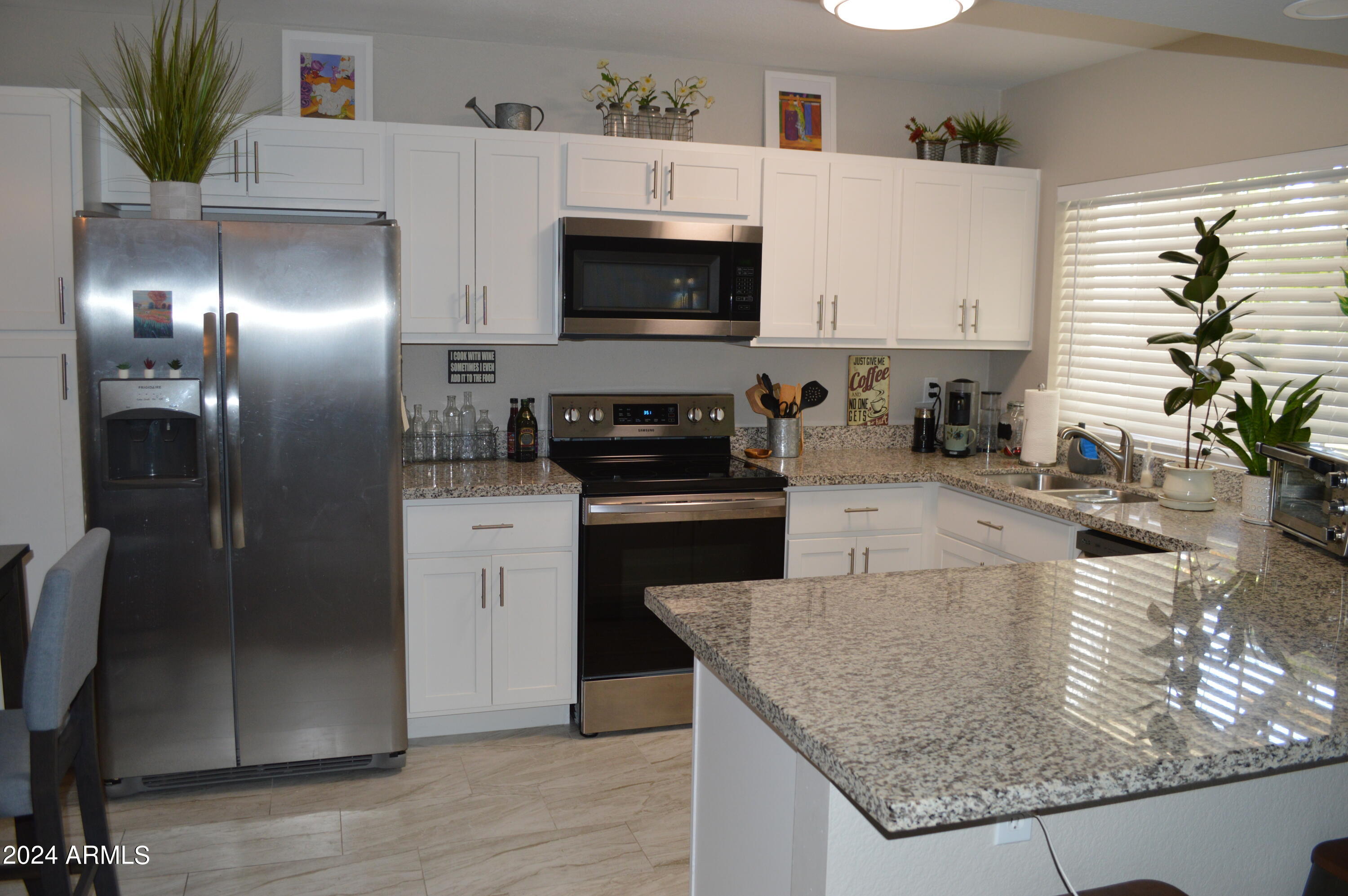 2910 W MARCONI Avenue # 113