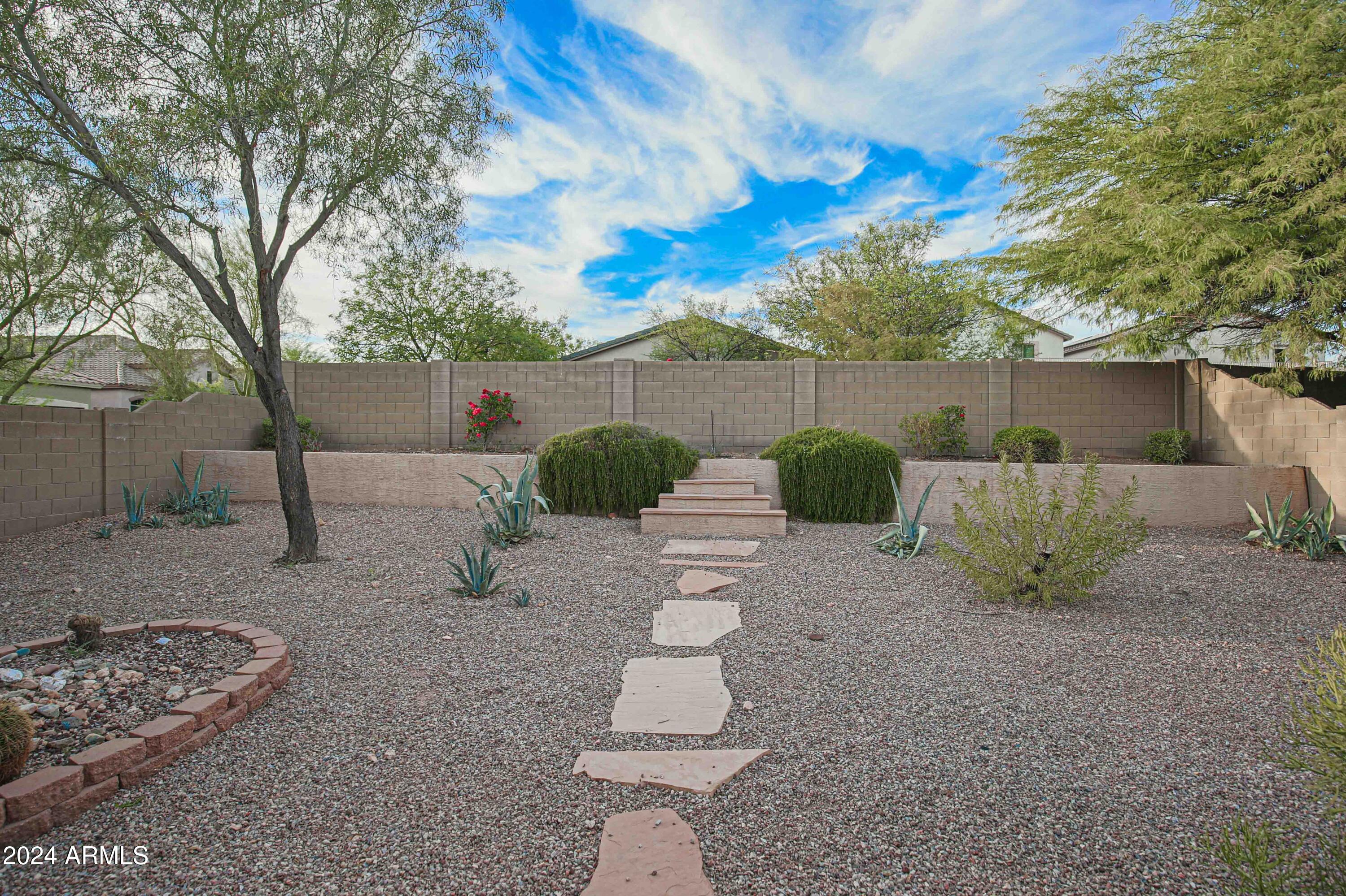 4438 W MOSS SPRINGS Road