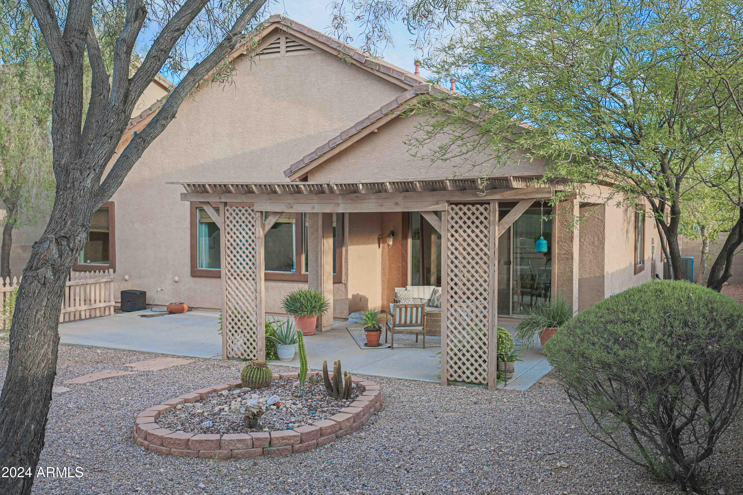 4438 W MOSS SPRINGS Road