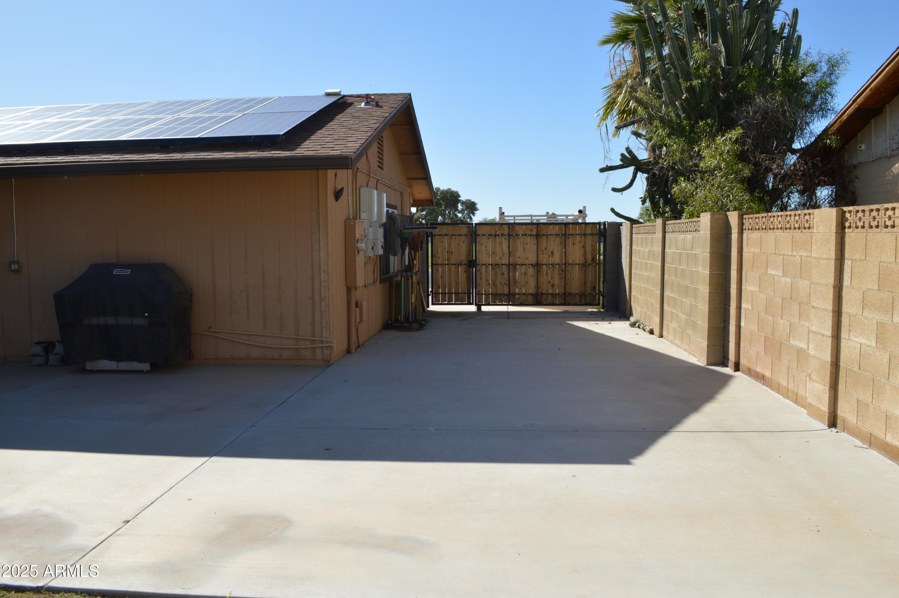 14401 N 52ND Lane, Glendale