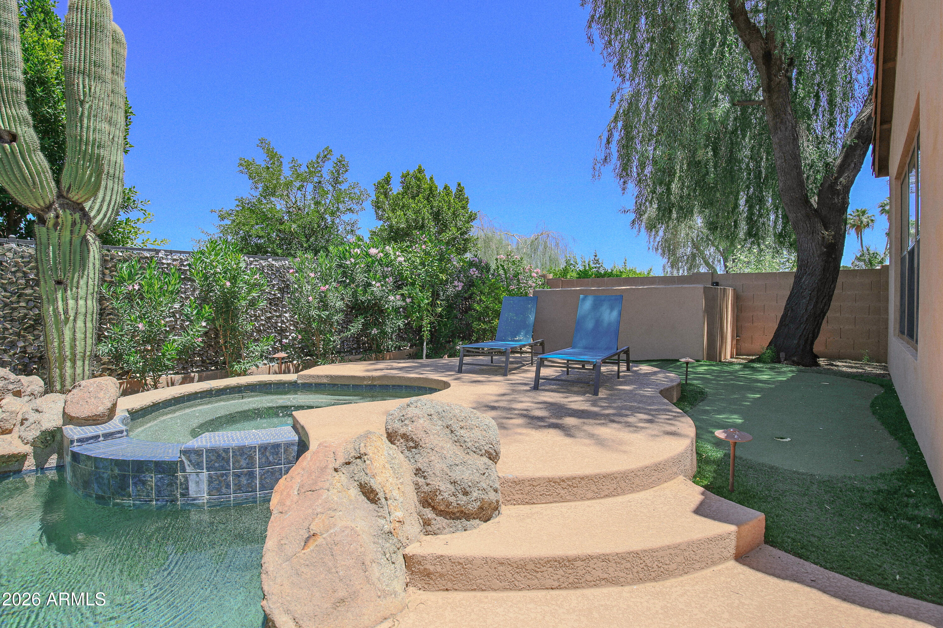 17809 N 57TH Place
