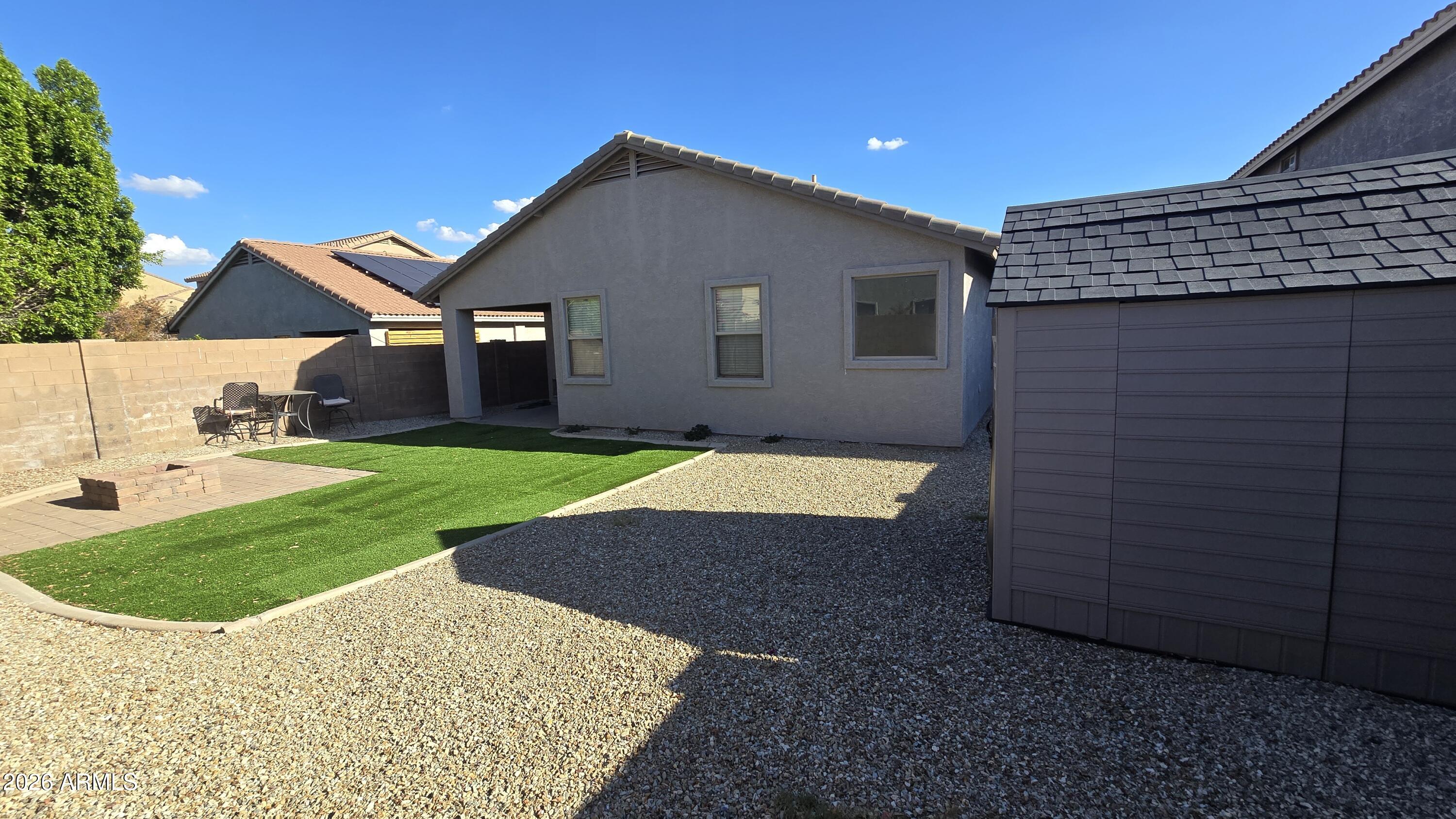 7558 W SPUR Drive