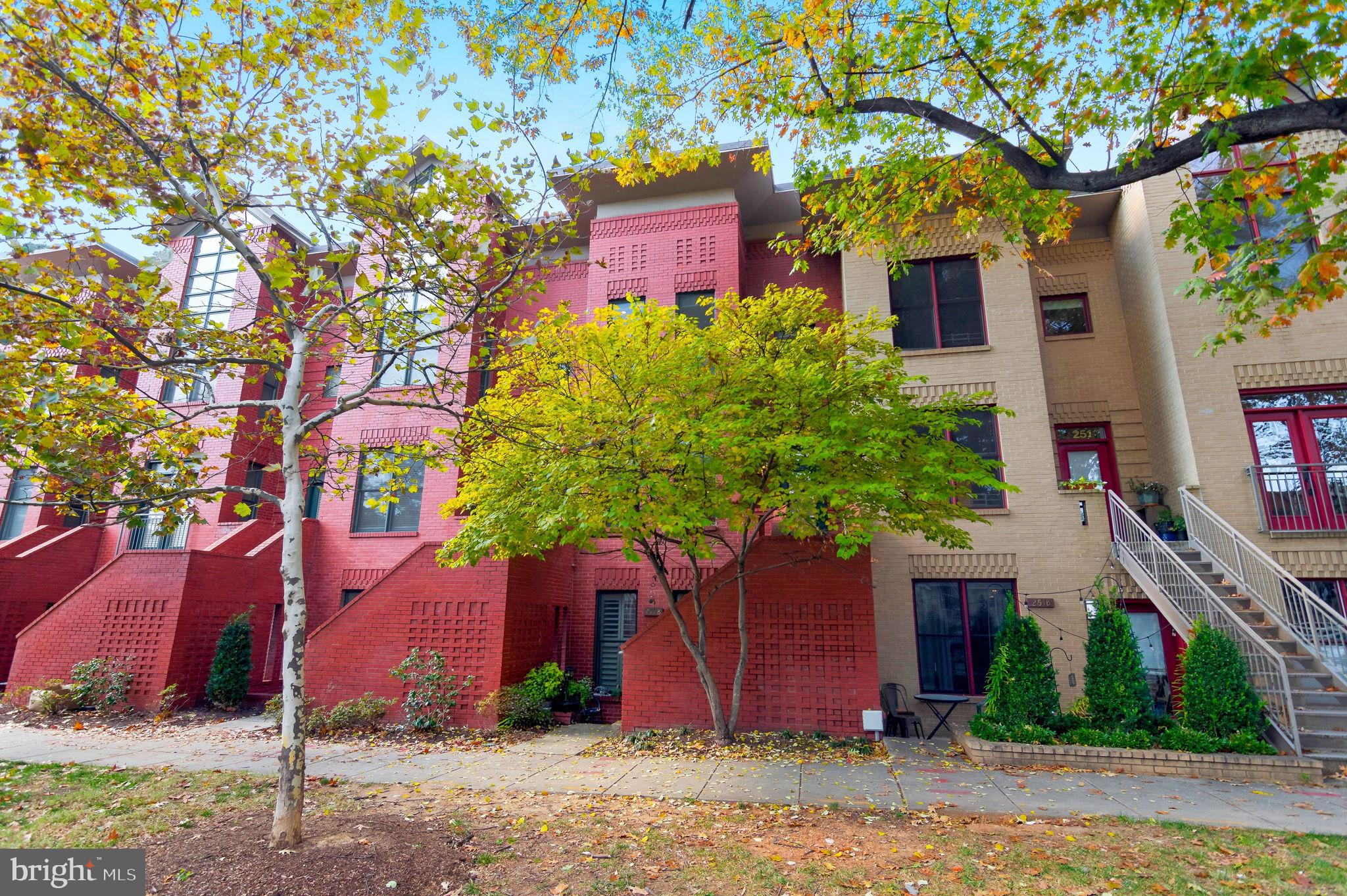 253 14TH STREET SE A