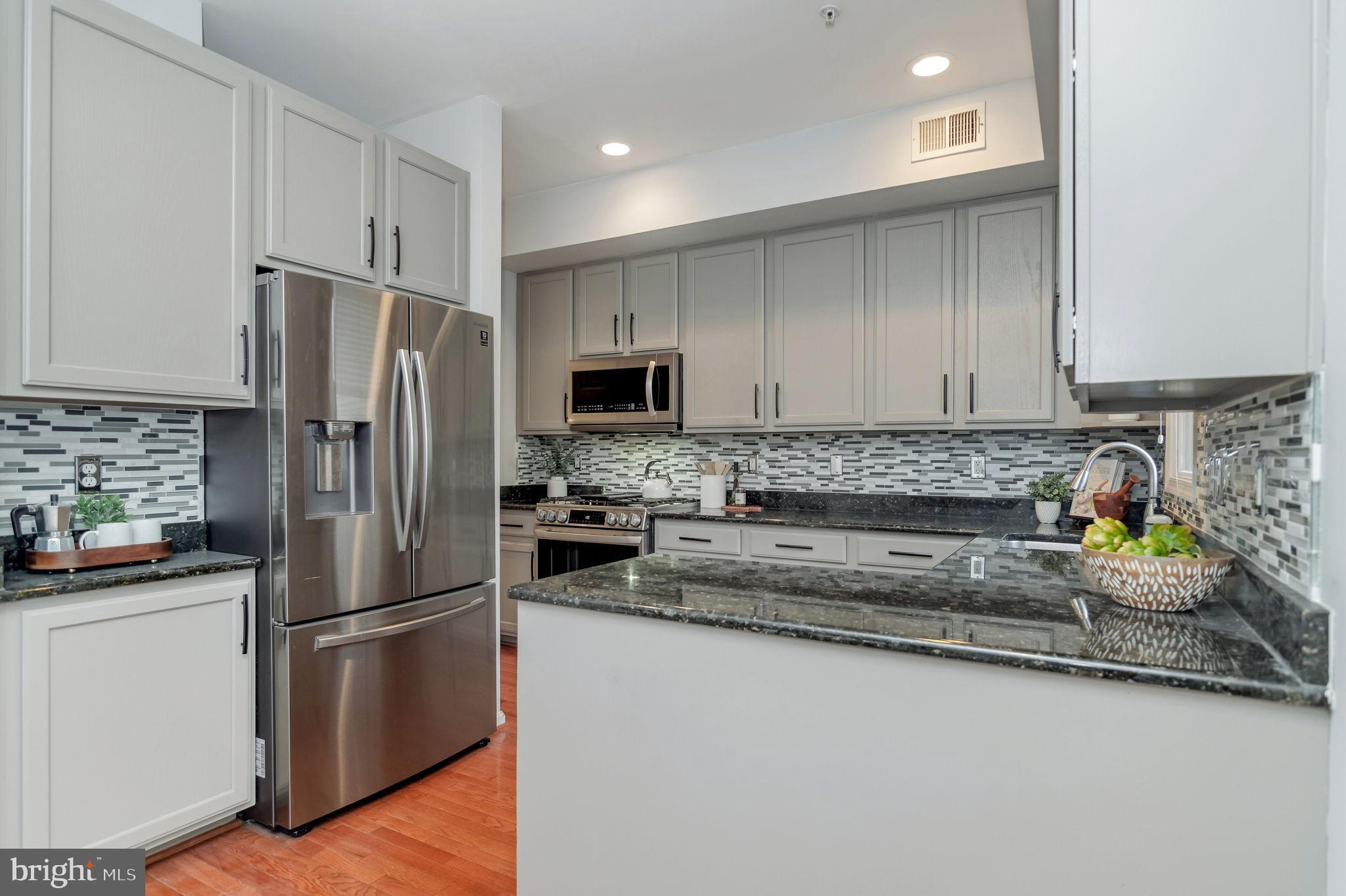 253 14TH STREET SE A