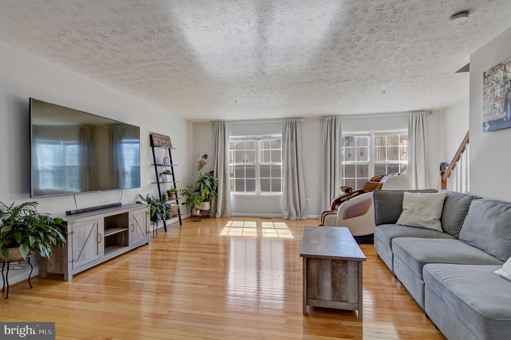3334 Hollow Ct