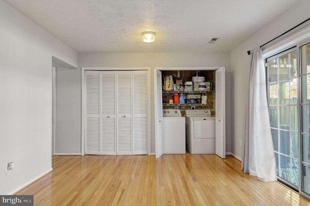 3334 Hollow Ct
