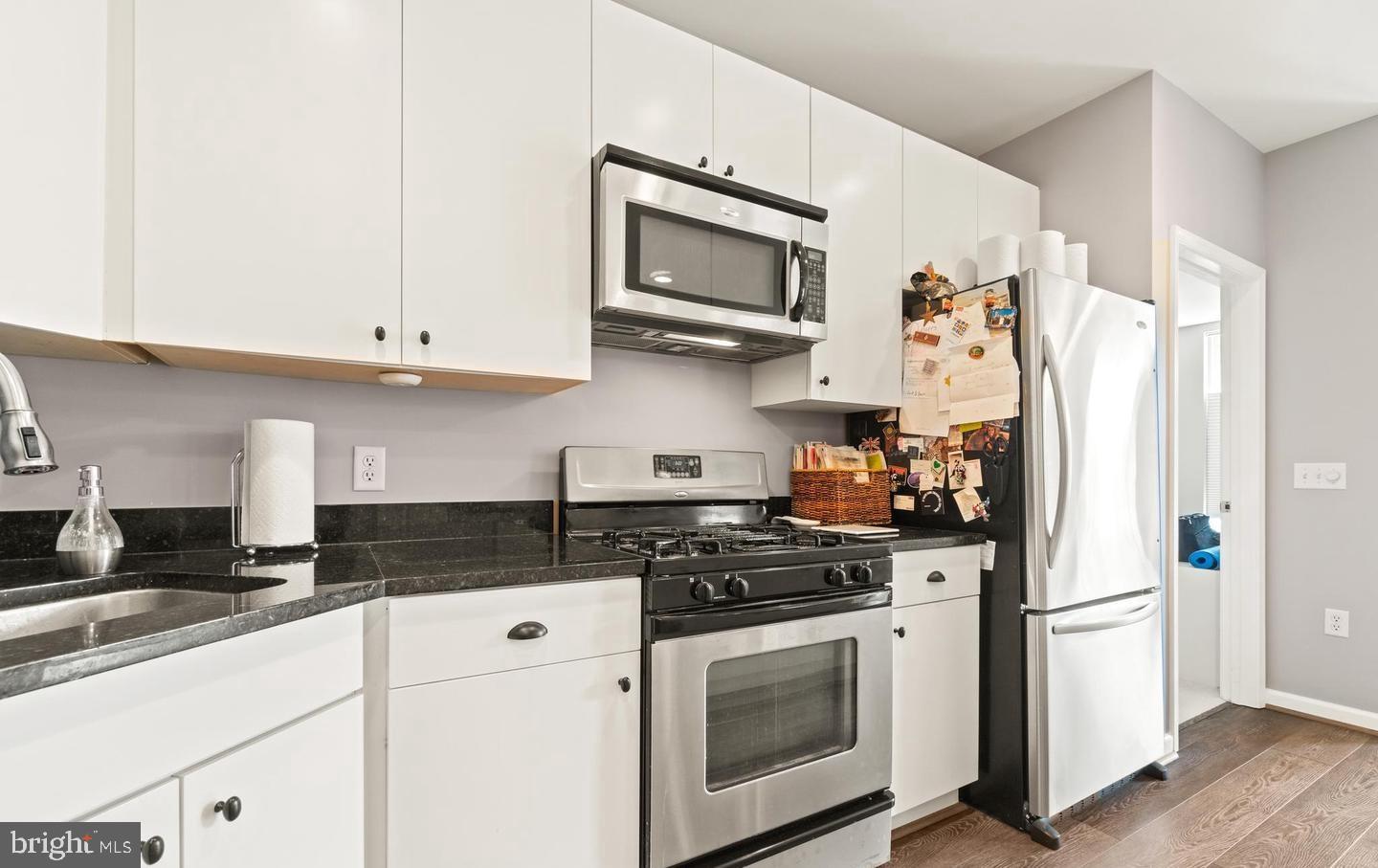 444 W BROAD STREET 303