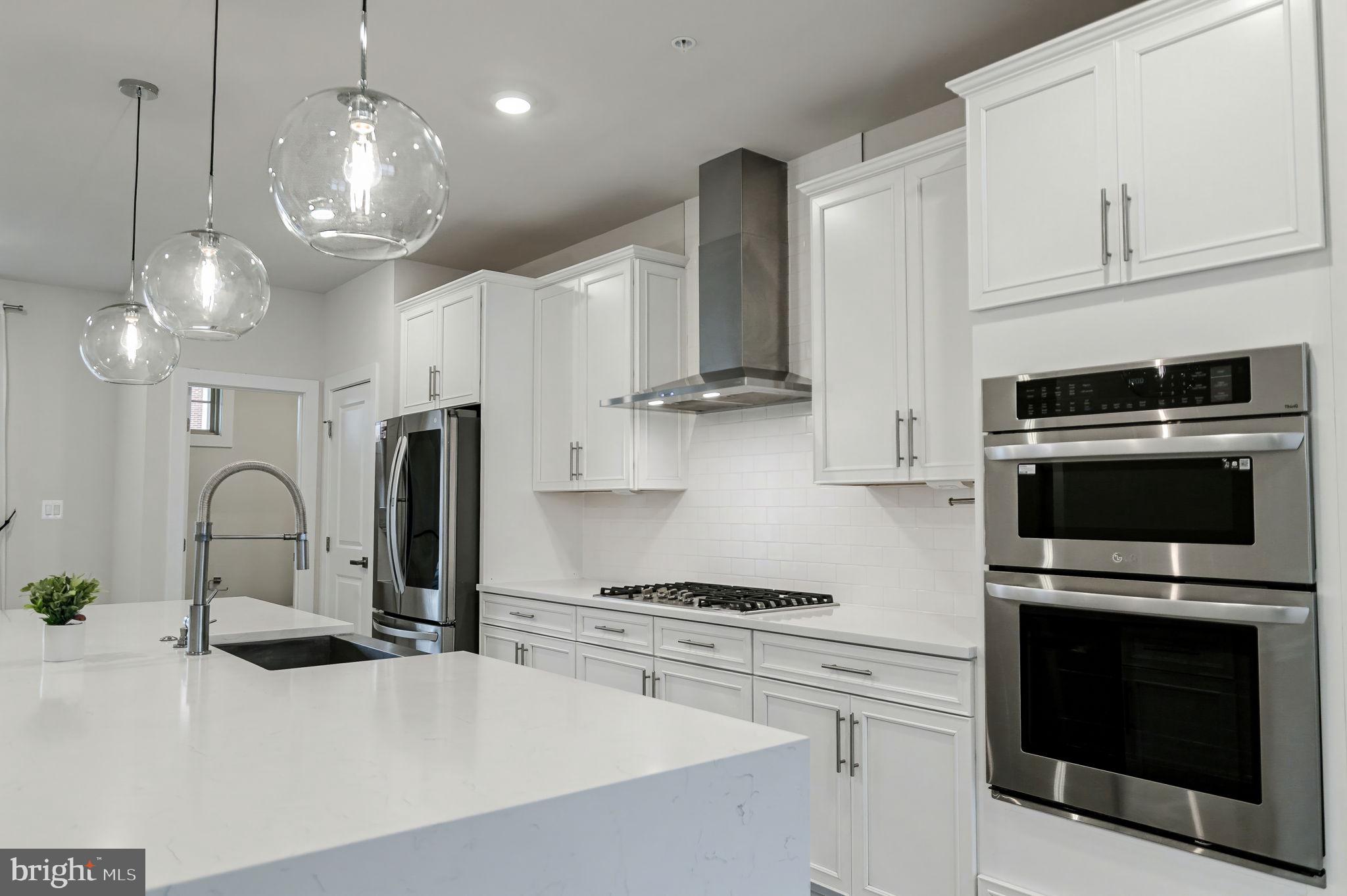 10689 FAIRGROUNDS DRIVE