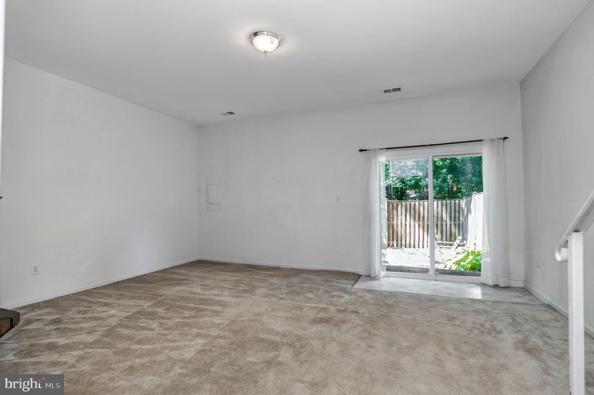 10444 MALONE COURT