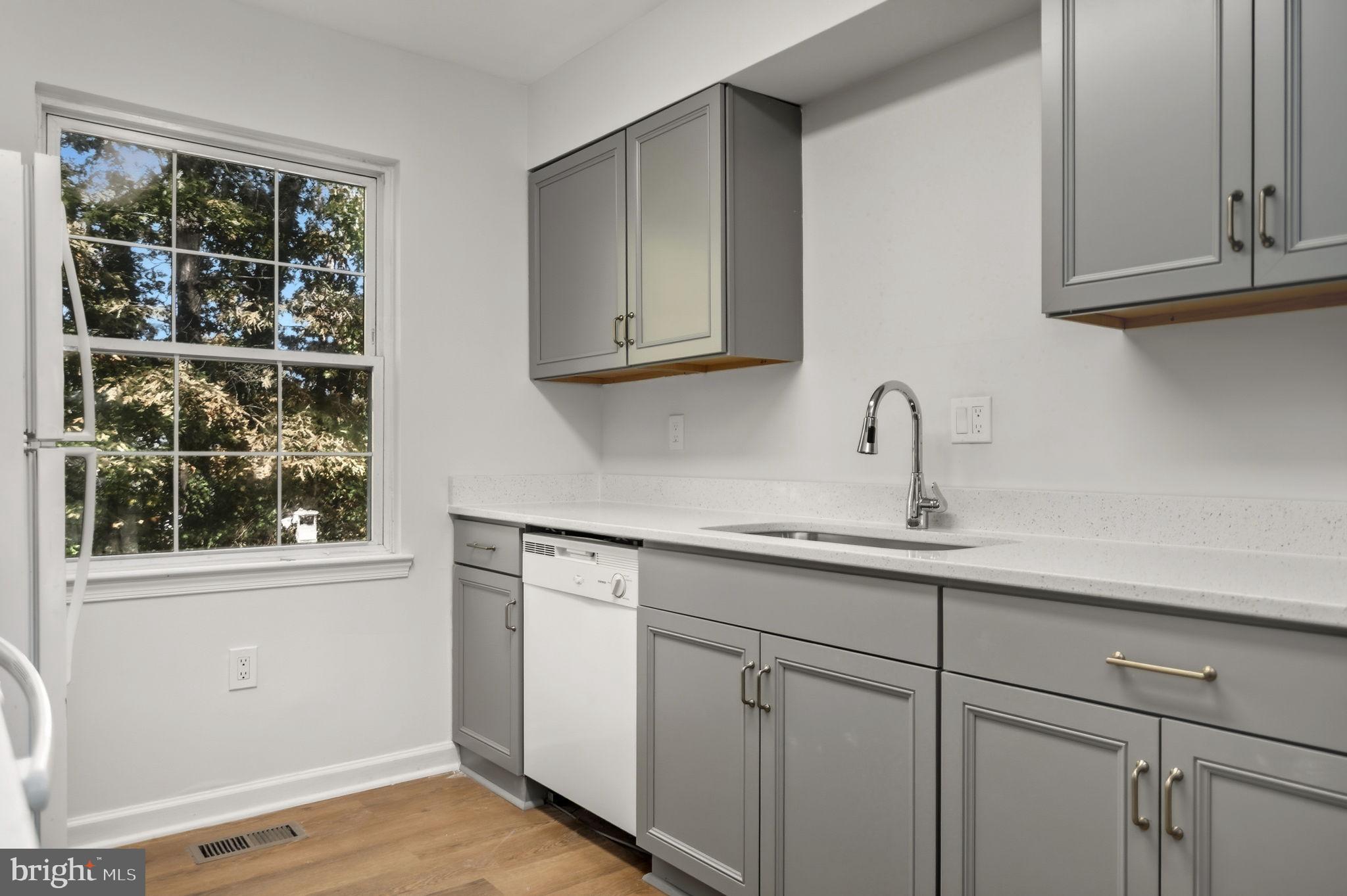 8334 SHADY GROVE CIRCLE