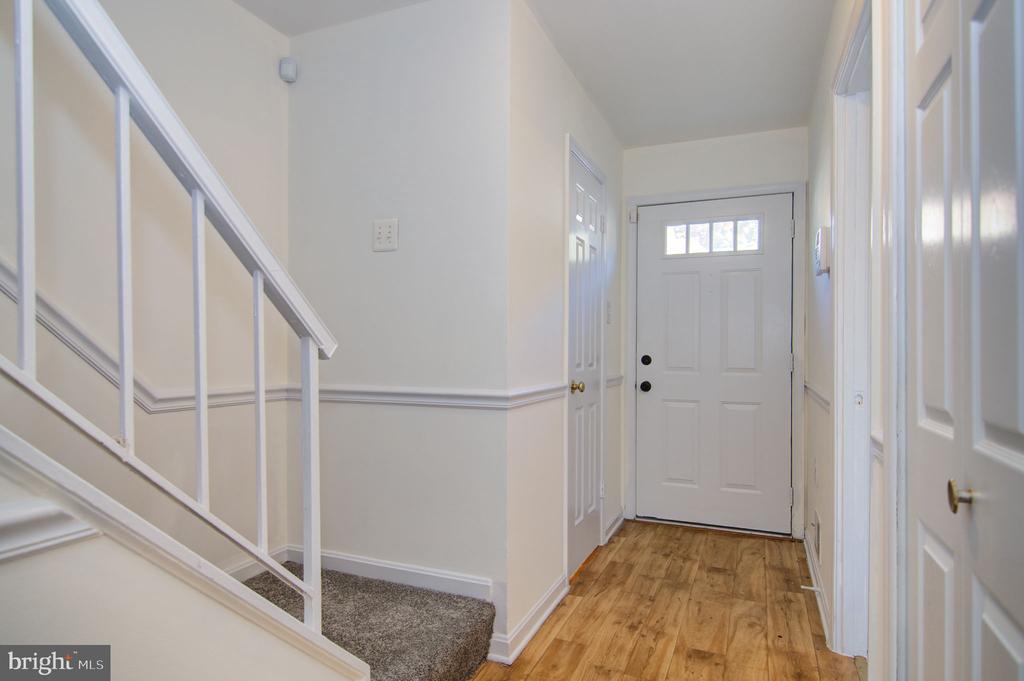 11289 Edgemoor Ct