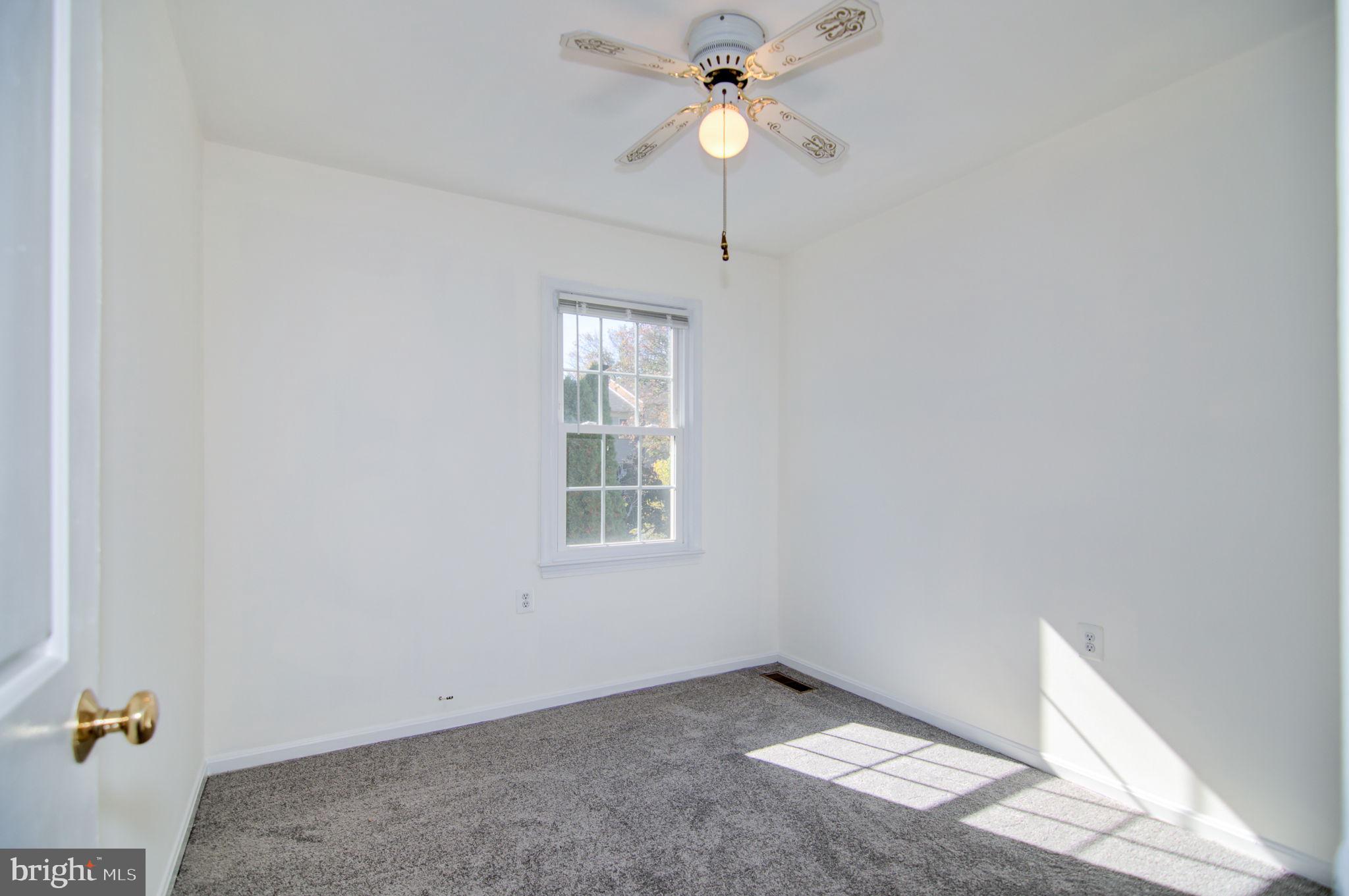 11289 Edgemoor Ct