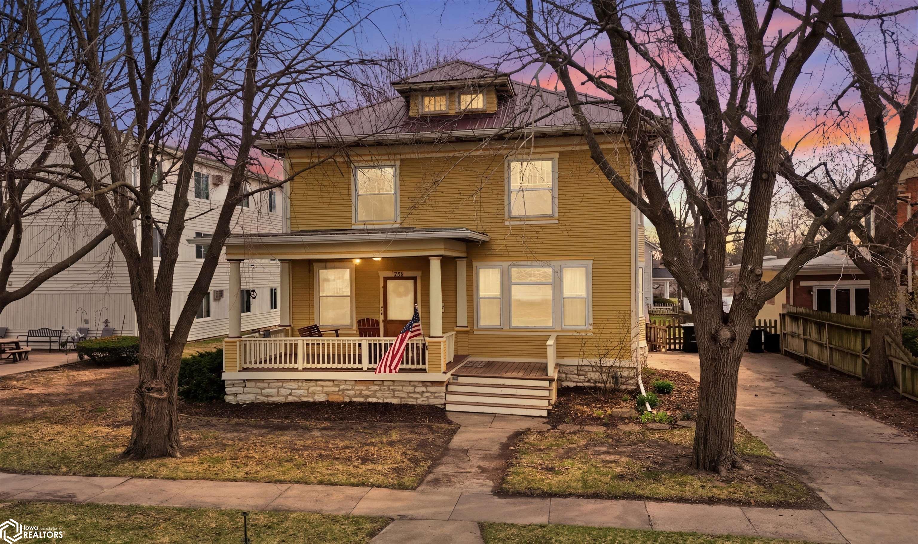 302 N Adams Street