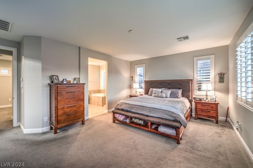 7299 Ellington Park Street