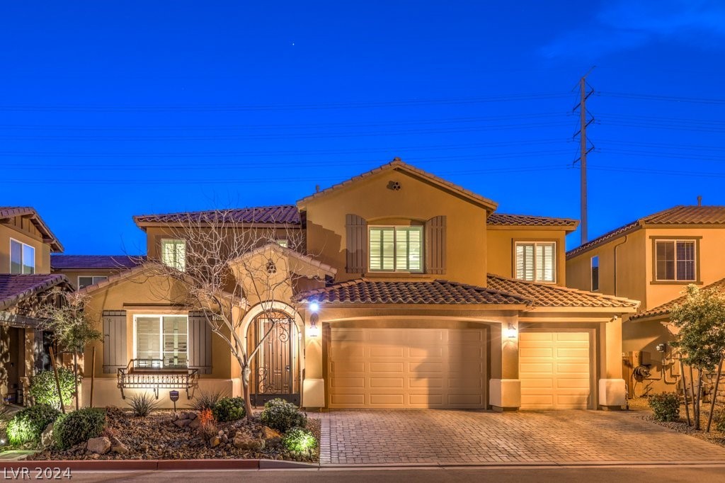 7299 Ellington Park Street