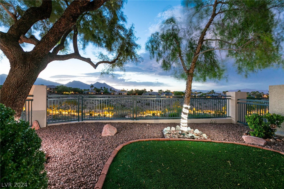 10224 Birch Bluff Lane