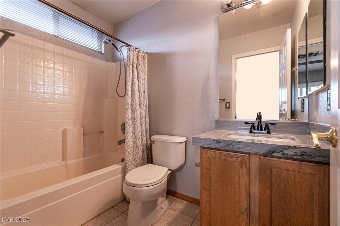 9728 West Gilmore Avenue