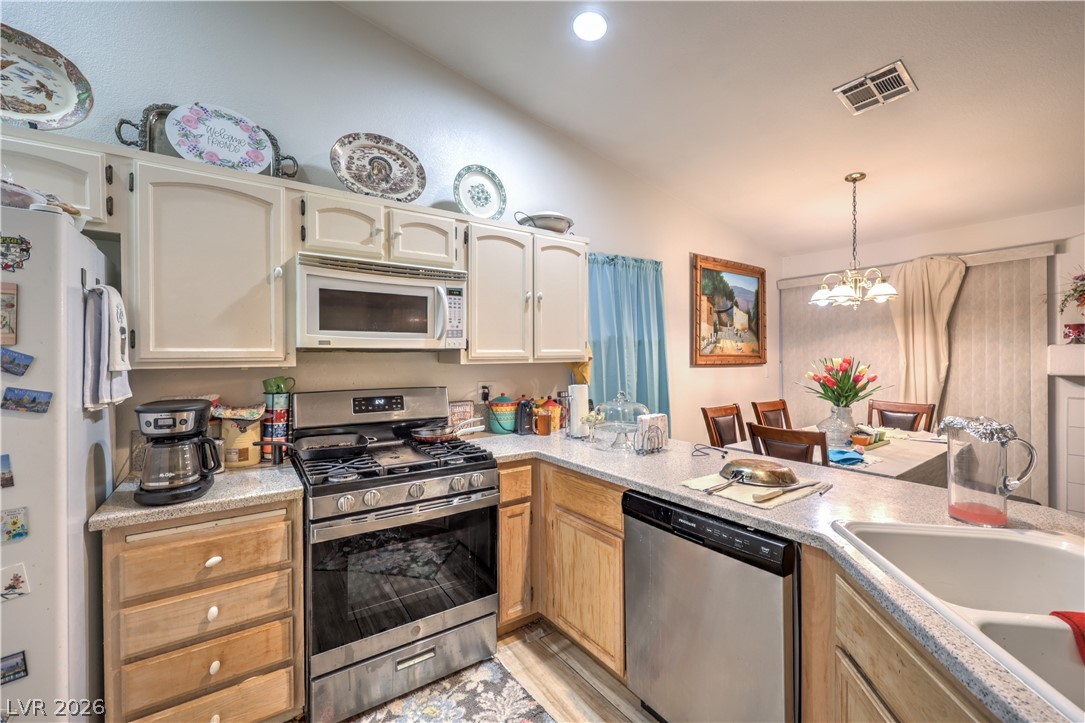 3829 Iverson Lane