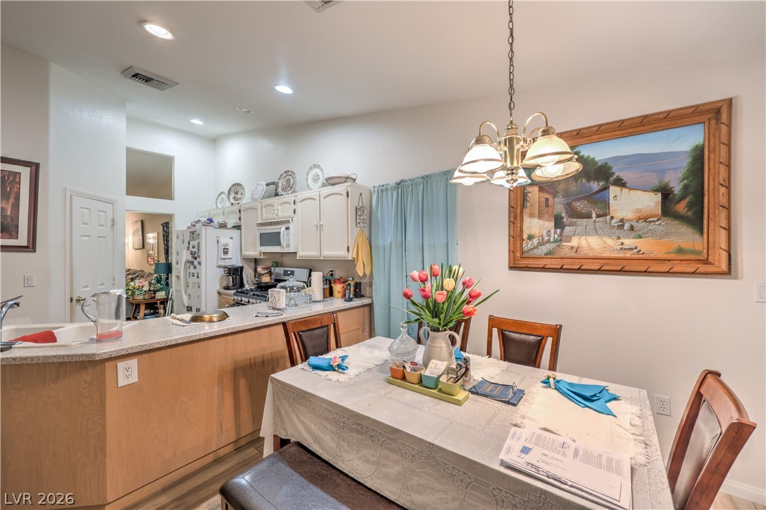 3829 Iverson Lane