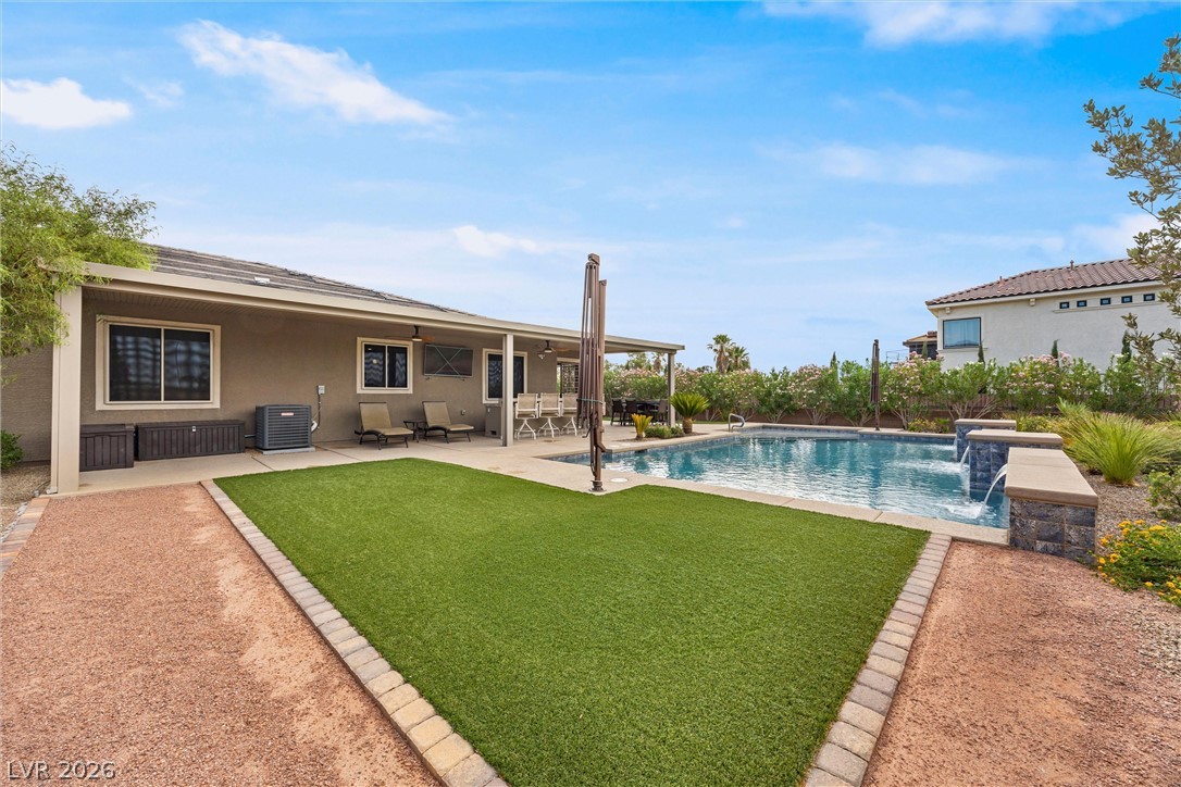 6820 Velvet Snow Street