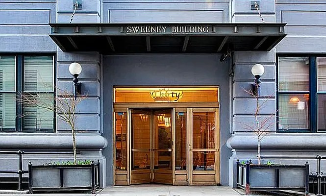 30 MAIN Street 6E
