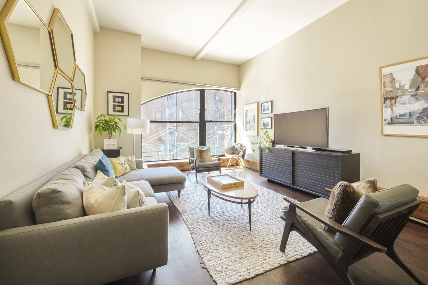 1 Main St, Unit 2-L