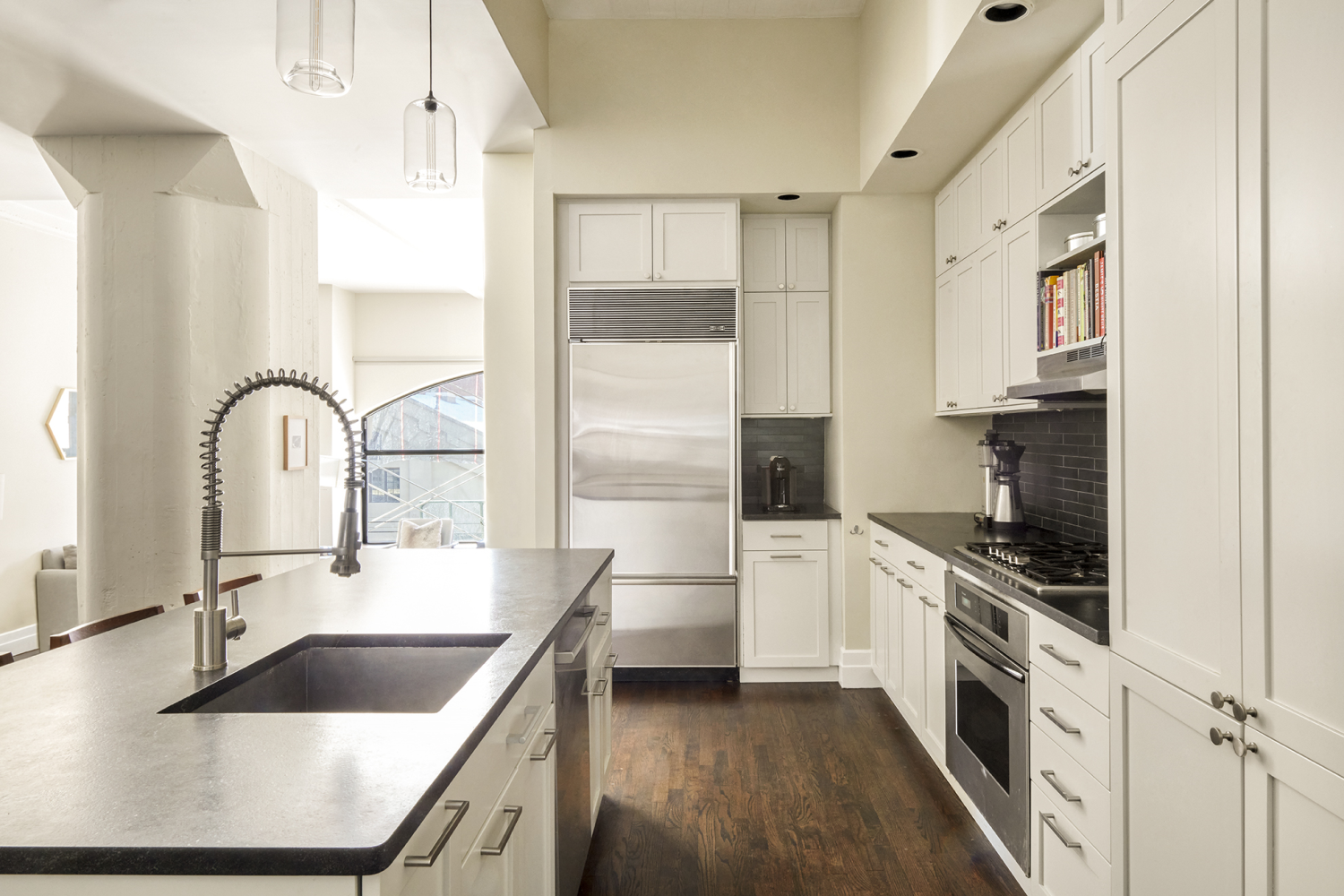 1 Main St, Unit 2-L