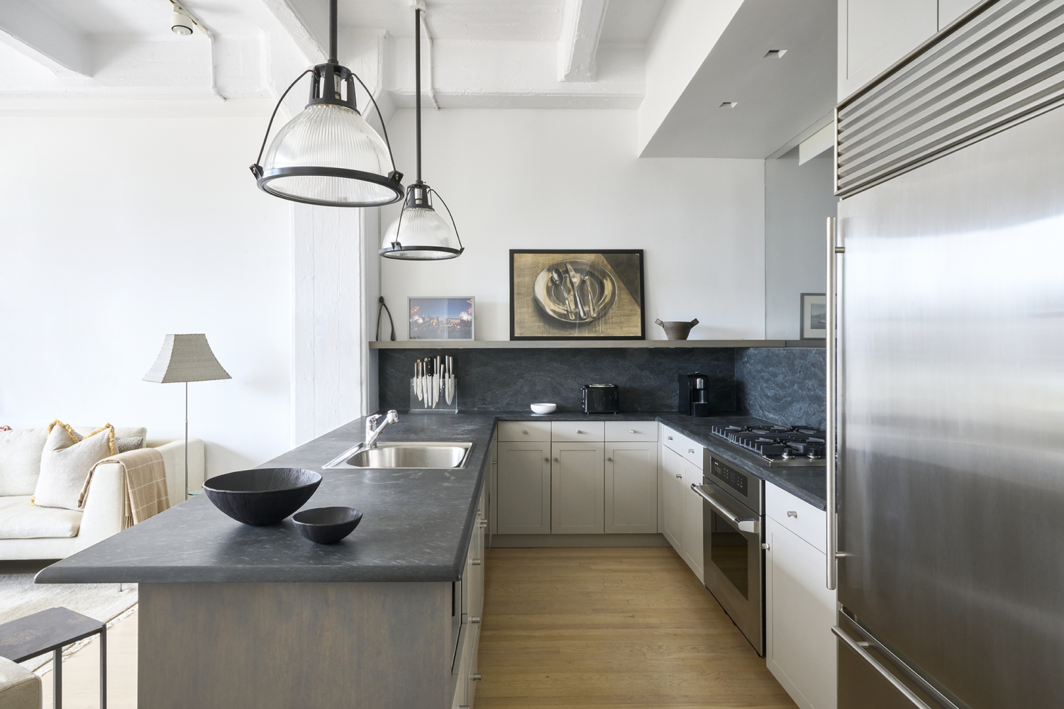 30 MAIN Street 7H