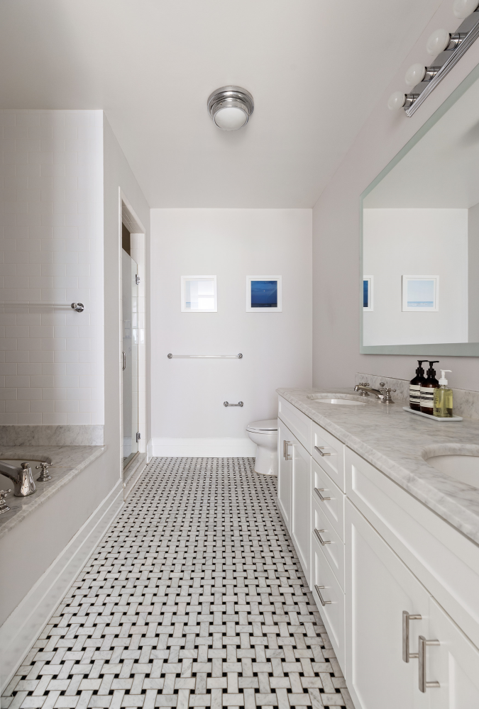 30 MAIN Street 9D