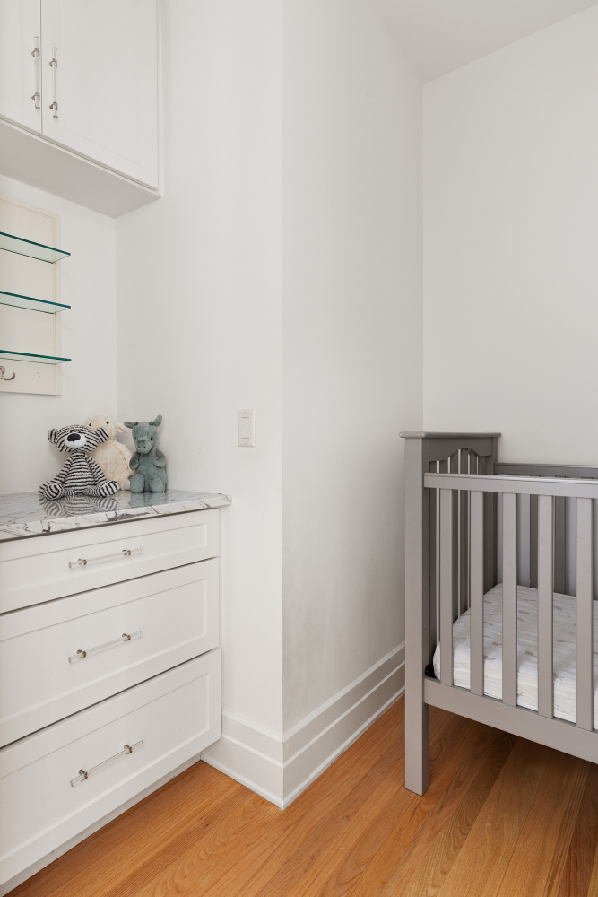 30 MAIN Street 9D