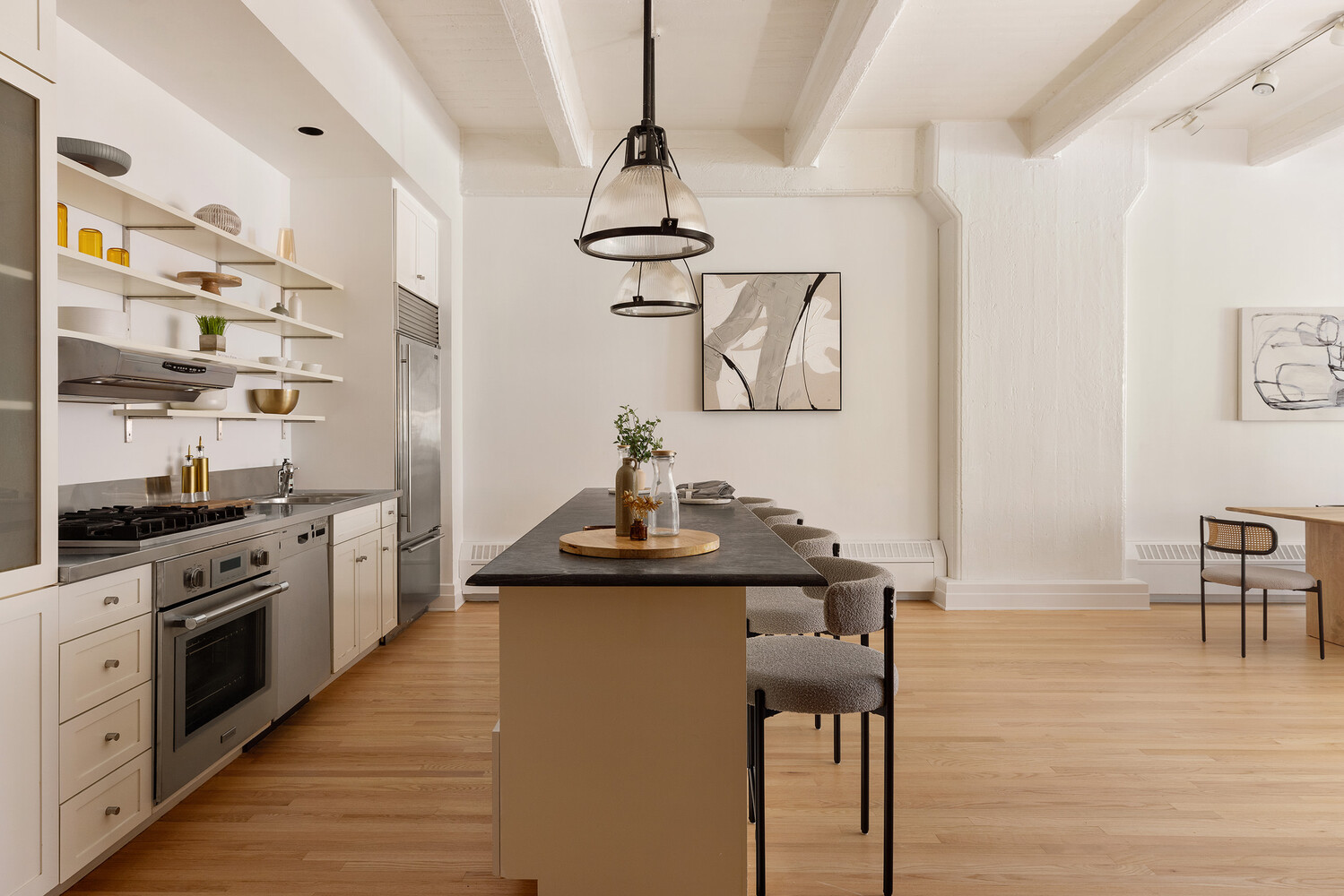 30 Main St, Unit 4-G