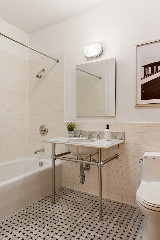 30 Main St, Unit 4-G