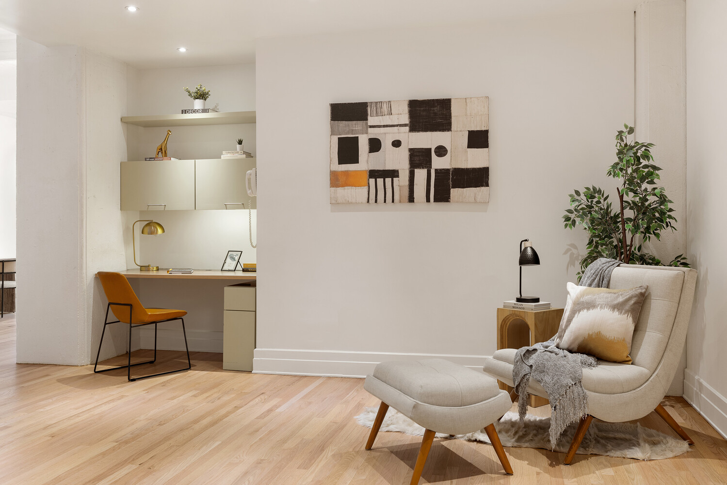 30 Main St, Unit 4-G