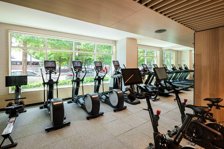 20 RIVER Terrace 8B