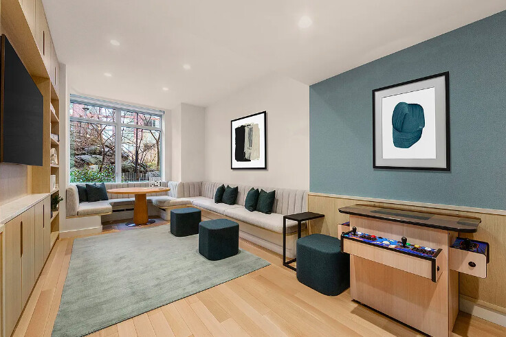 20 RIVER Terrace 8B