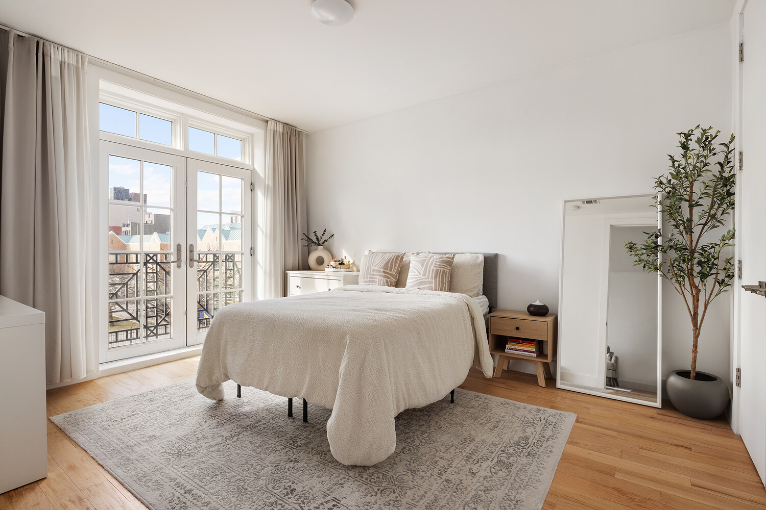 627 Dekalb Ave, Unit 3-A