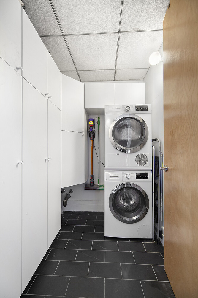 70 WASHINGTON Street 9E