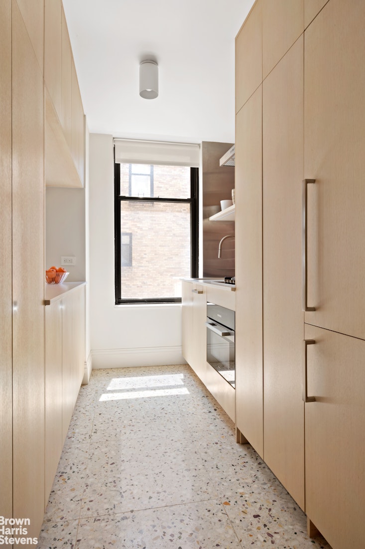 200 W 86th St, 17-K