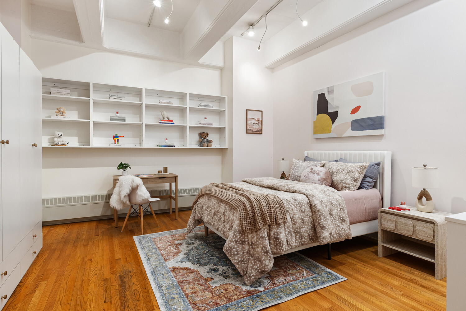 30 Main St, 3-F