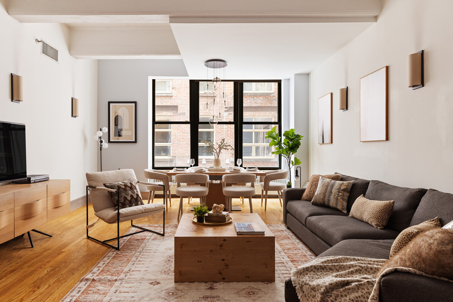 30 MAIN Street 3F