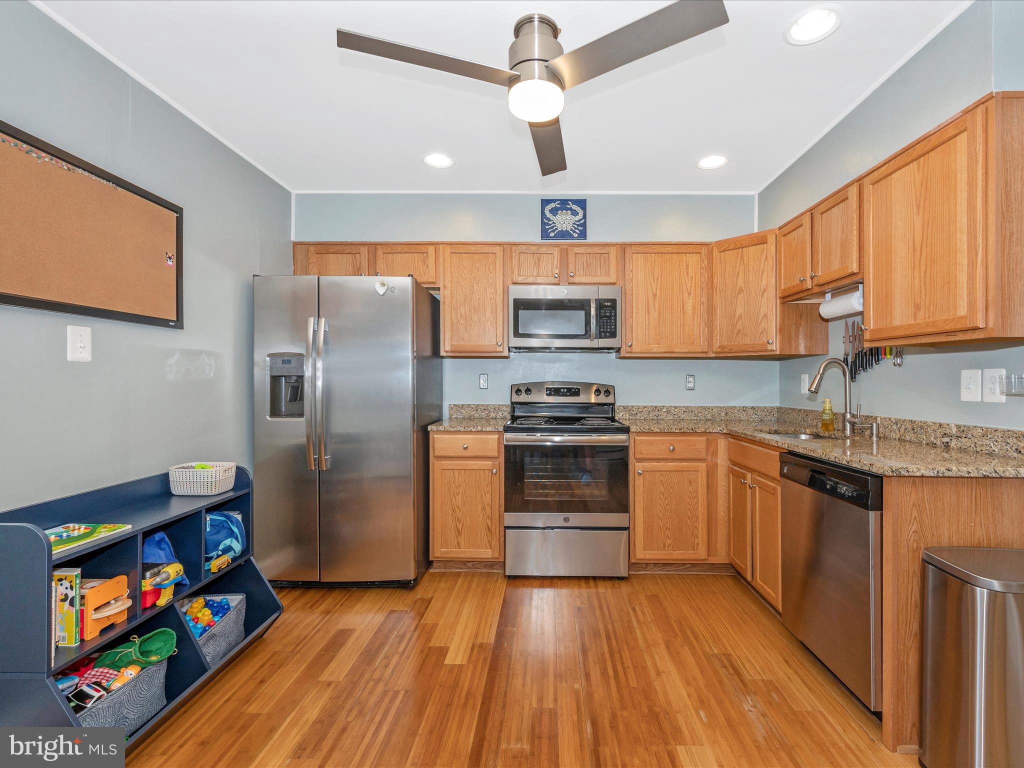 1008 Peach Orchard LANE