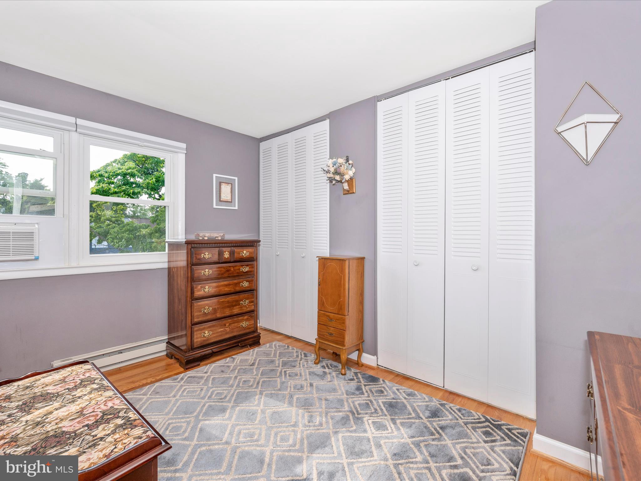 1008 Peach Orchard LANE