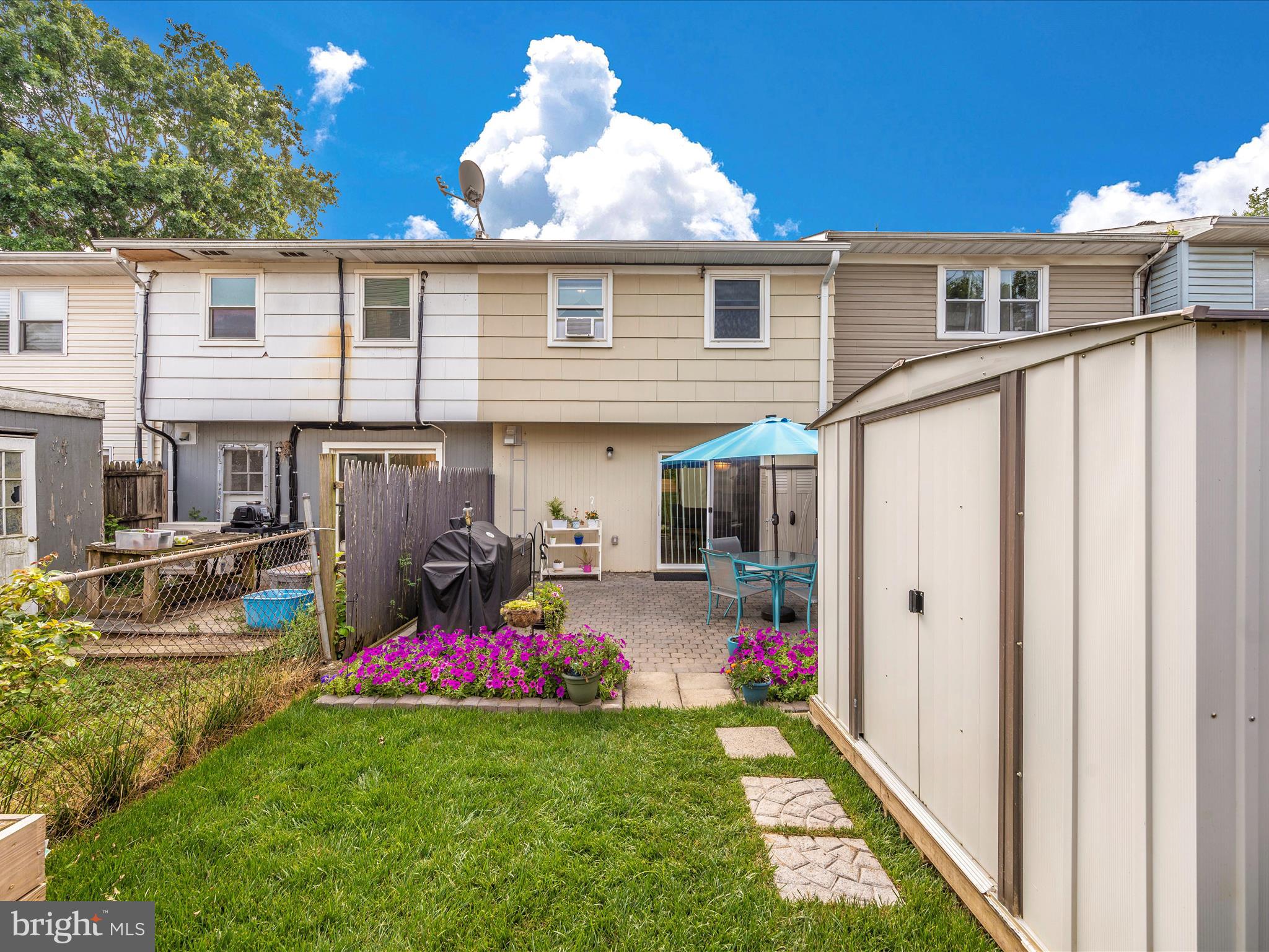 1008 Peach Orchard LANE