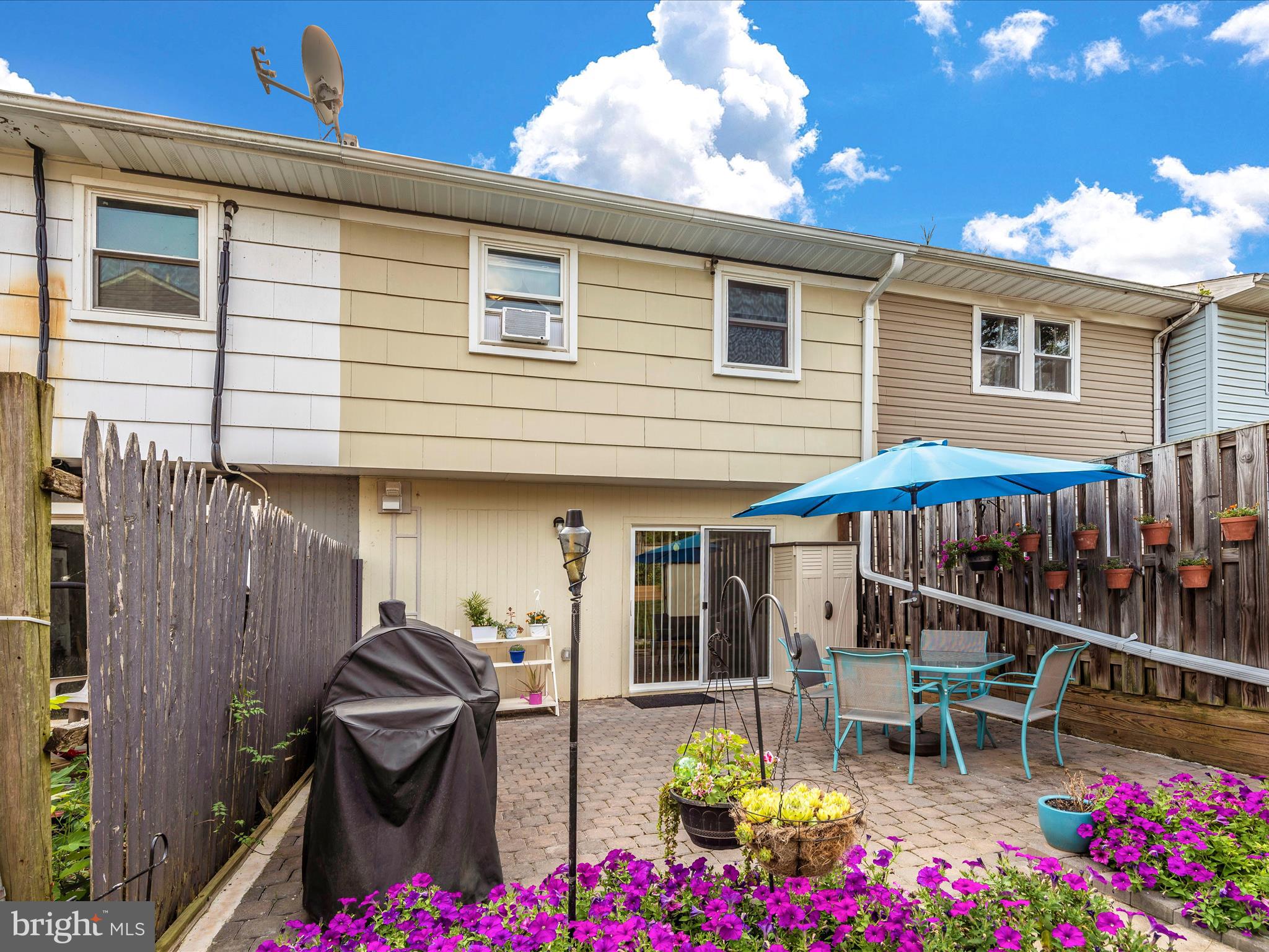 1008 Peach Orchard LANE