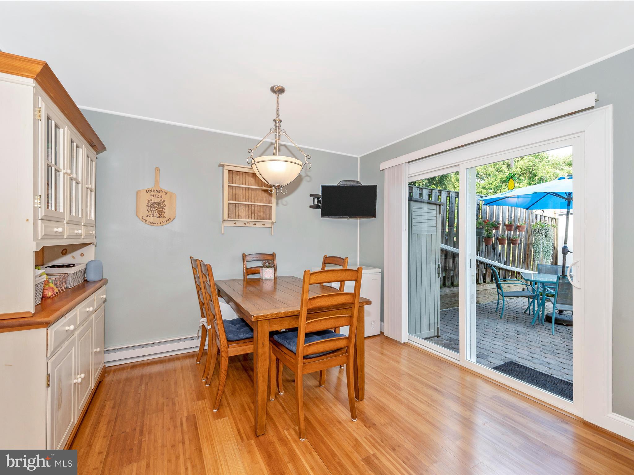 1008 Peach Orchard LANE