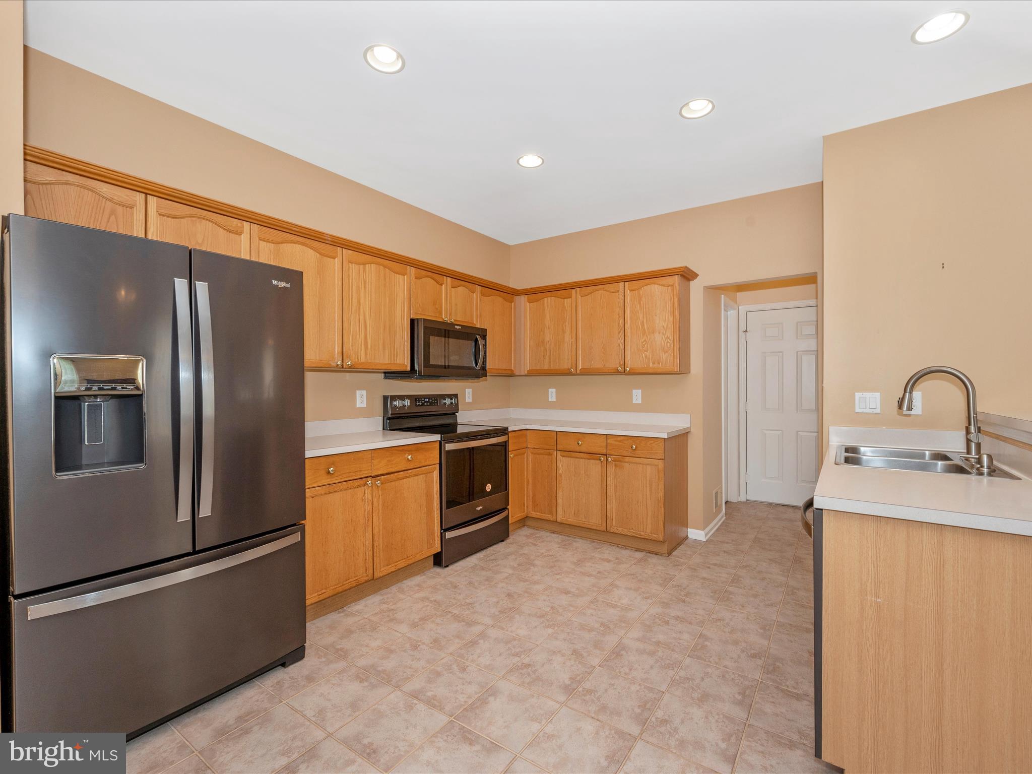 9675 Fleetwood COURT