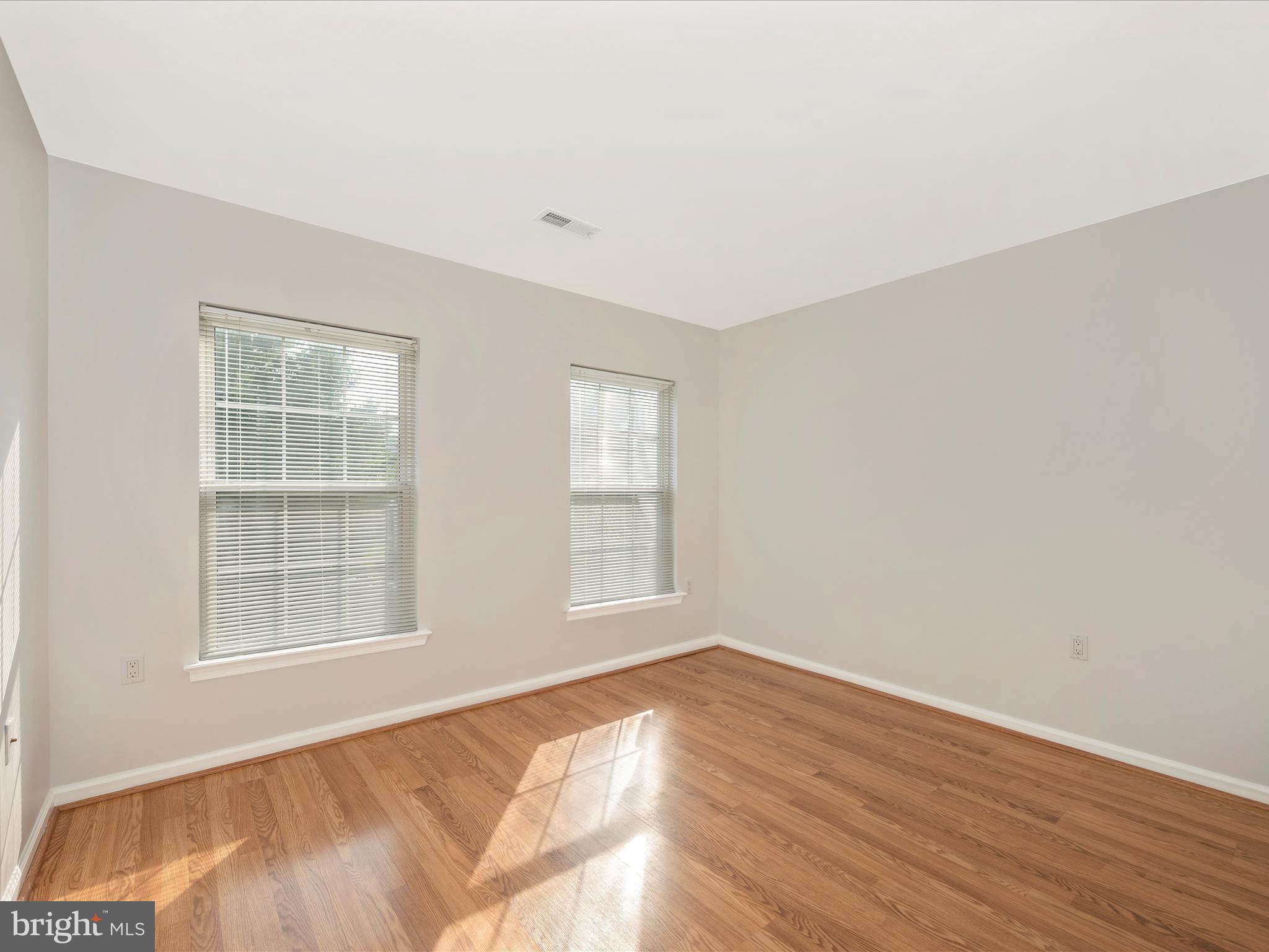 9675 Fleetwood COURT