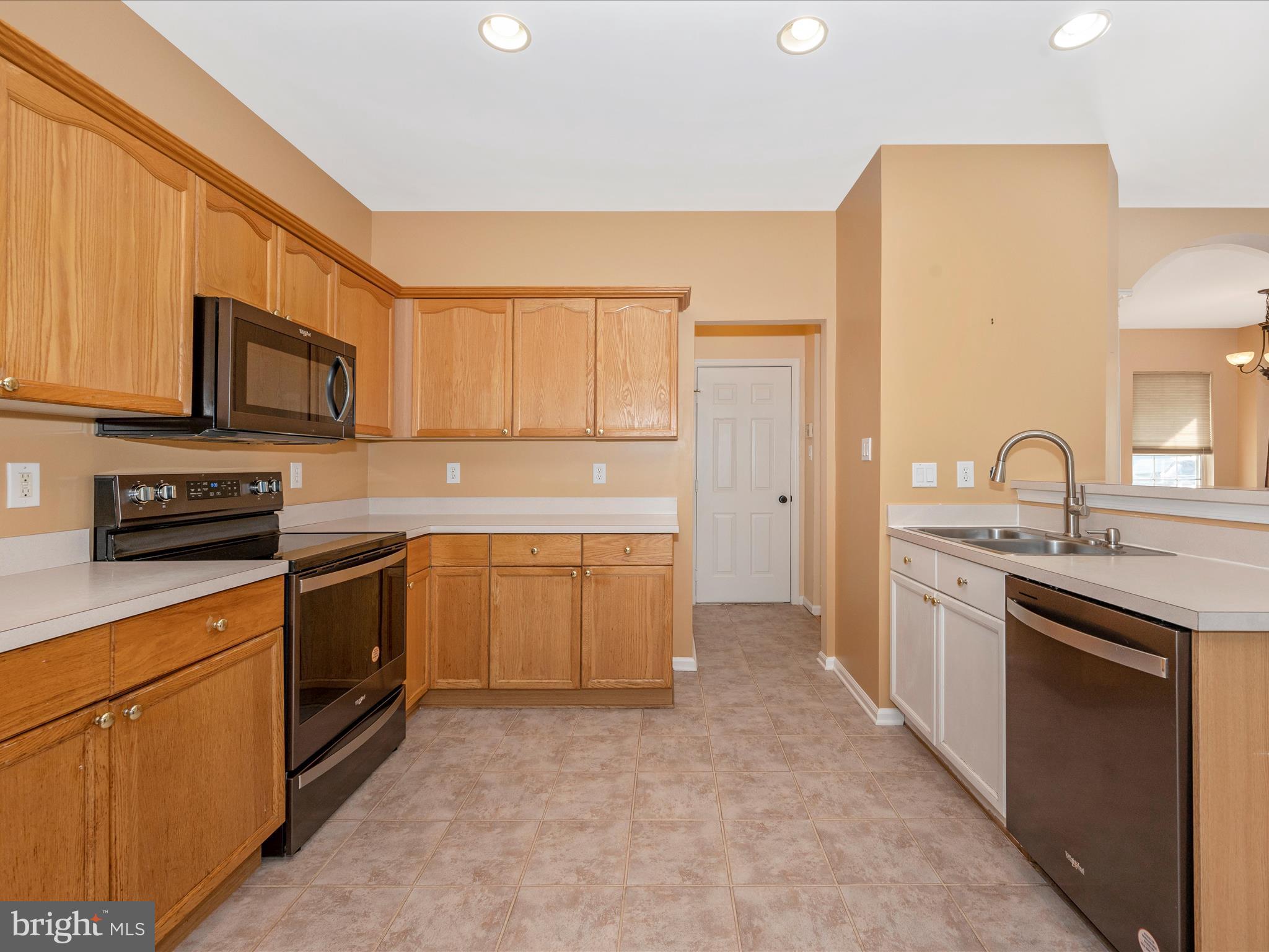 9675 Fleetwood COURT