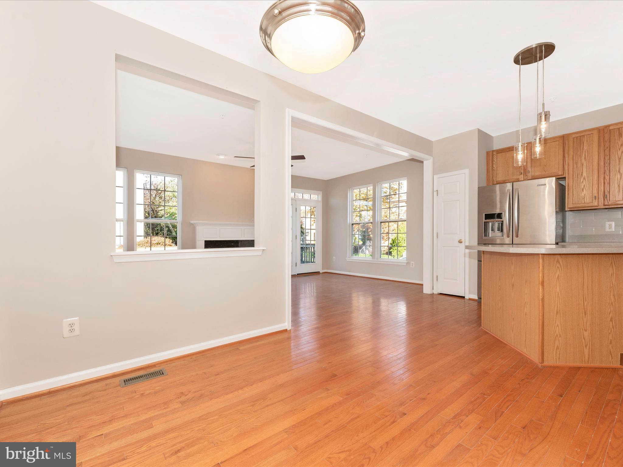 1800 Wheyfield DRIVE