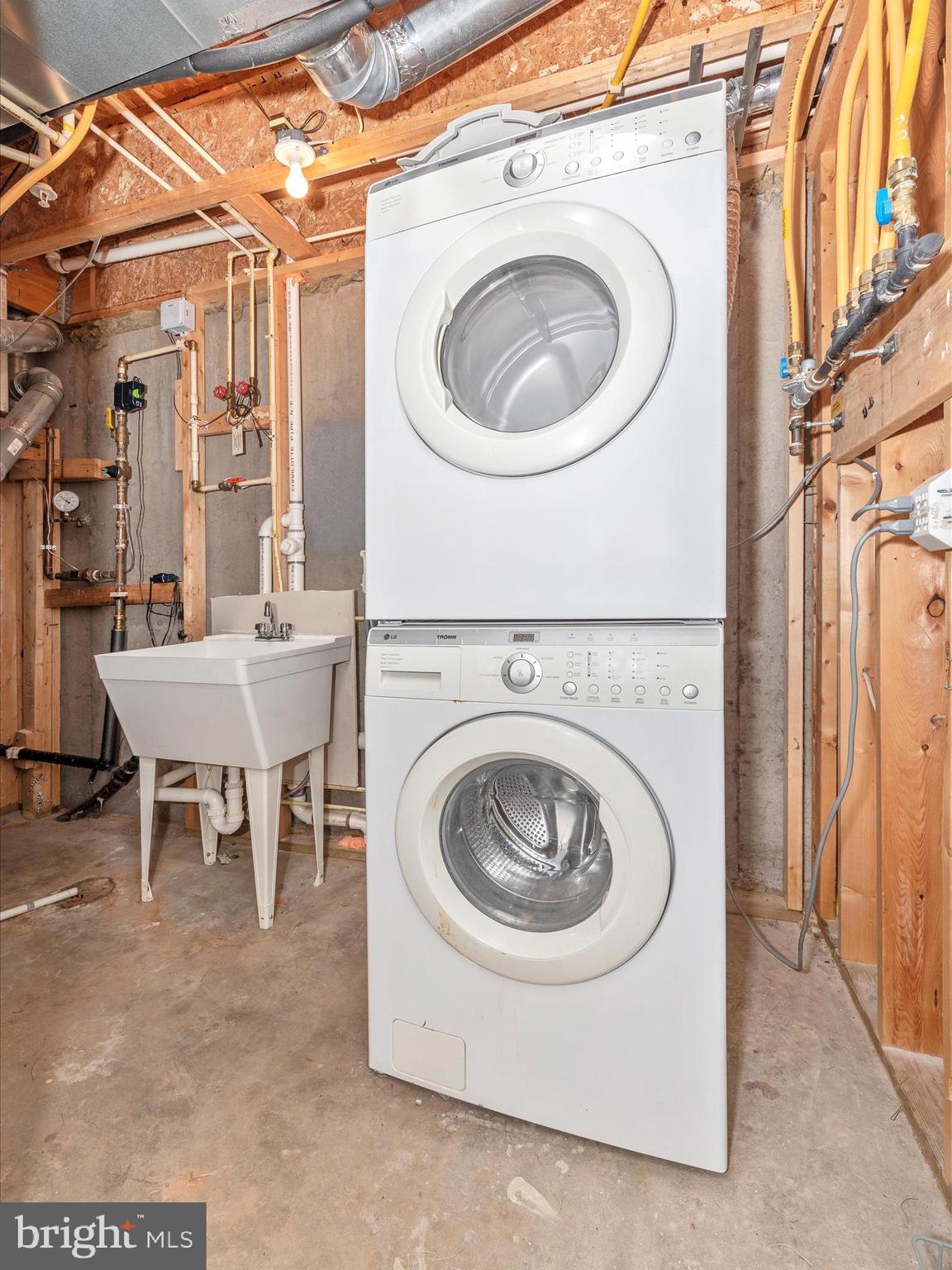 1800 Wheyfield DRIVE